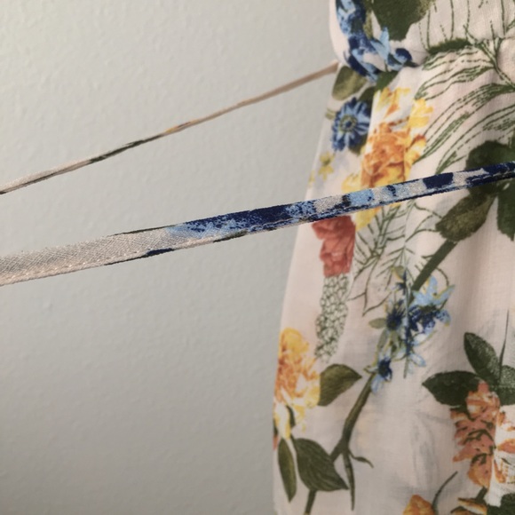 June & Hudson Boho Cold Shoulder Midi Dress - Picture 10 of 16